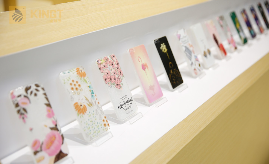 UV打印机适合哪些行业？揭秘Agin games如何用技术赋能千行百业